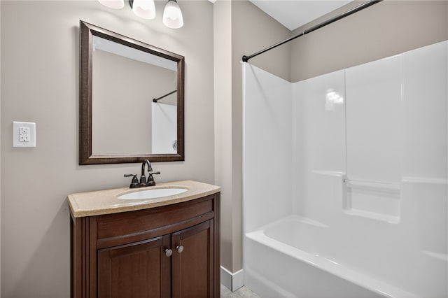 323 Indian Trl, Salem, SC 29676 - bathroom with vanity and washtub / shower combination