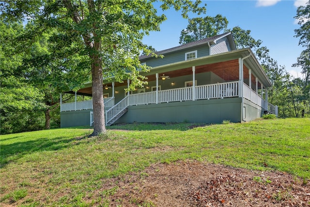 323 Indian Trl, Salem, SC 29676 - farmhouse inspired home featuring covered porch, a ceiling fan, a front lawn, and stairs