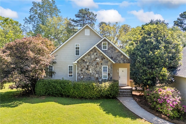 168 Wilderness Pt, Hartwell, GA 30643 - bungalow with stone siding and a front lawn