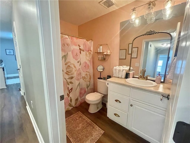 726 Lookover Dr Unit 726, Anderson, SC 29621 - bathroom featuring wood finished floors, vanity, and a shower with curtain