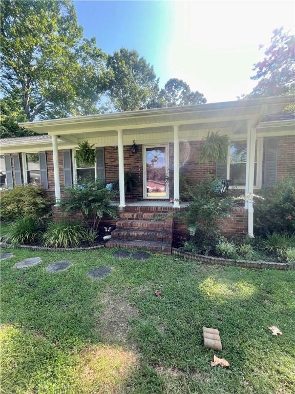 201 Autumn Dr, Williamston, SC 29697 - photo 2