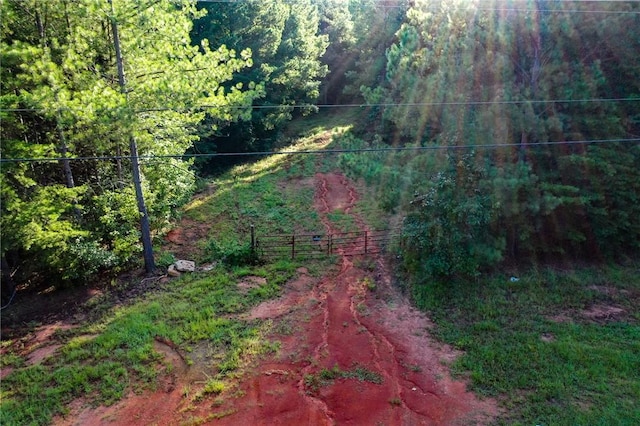 8006 Keowee School Rd, Seneca, SC 29672