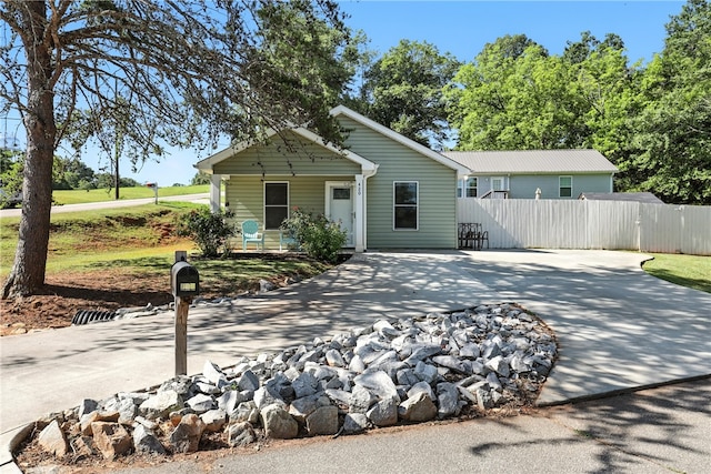 420 N Johnson St, Walhalla, SC 29691 - photo 1