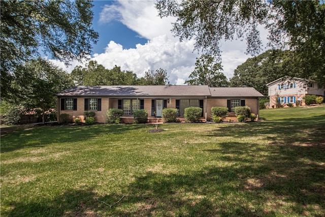 303 Robinall Dr, Easley, SC 29642 - photo 1