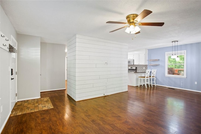 515 Hillside Dr, Walhalla, SC 29691 - photo 7