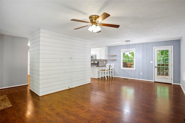 515 Hillside Dr, Walhalla, SC 29691 - photo 8