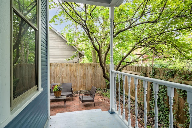 119 Redbud Aly, Columbus, OH 43206 - view of wooden terrace