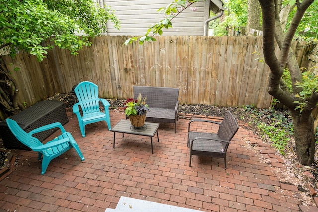 119 Redbud Aly, Columbus, OH 43206 - view of patio / terrace