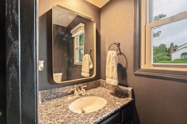 12627 Oakmere Dr, Pickerington, OH 43147 - bathroom featuring vanity and toilet
