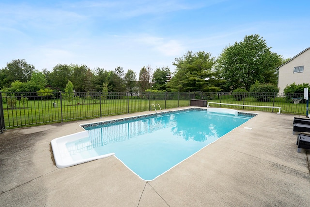 12627 Oakmere Dr, Pickerington, OH 43147 - view of swimming pool featuring a patio and view of scattered trees