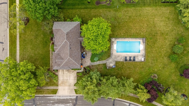 12627 Oakmere Dr, Pickerington, OH 43147 - aerial view of a pool area
