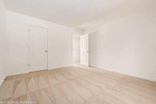 344 Postle Blvd, Columbus, OH 43228 - carpeted empty room featuring visible vents and baseboards