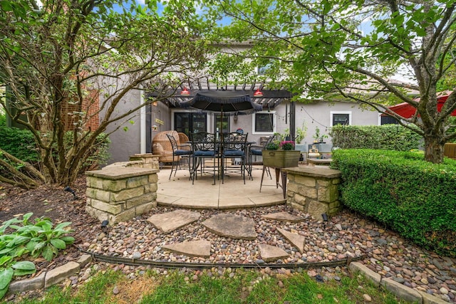 view of patio / terrace with outdoor dining area