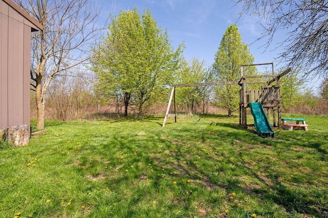 view of yard featuring a playground