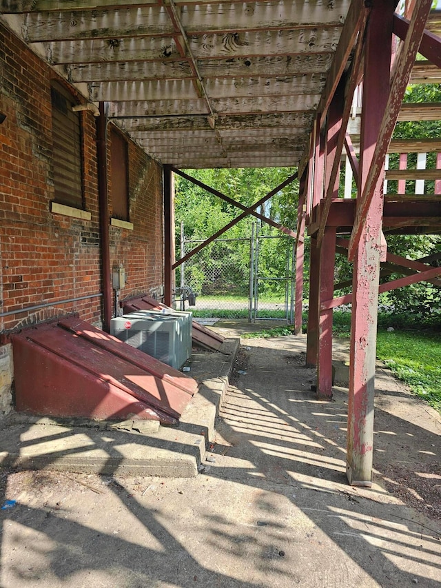 374 Wilson Ave Unit 374-76, Columbus, OH 43205 - photo 5
