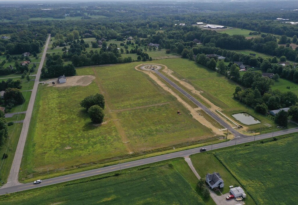 0 Thea Ln Unit 12, Powell, OH 43065 - photo 2