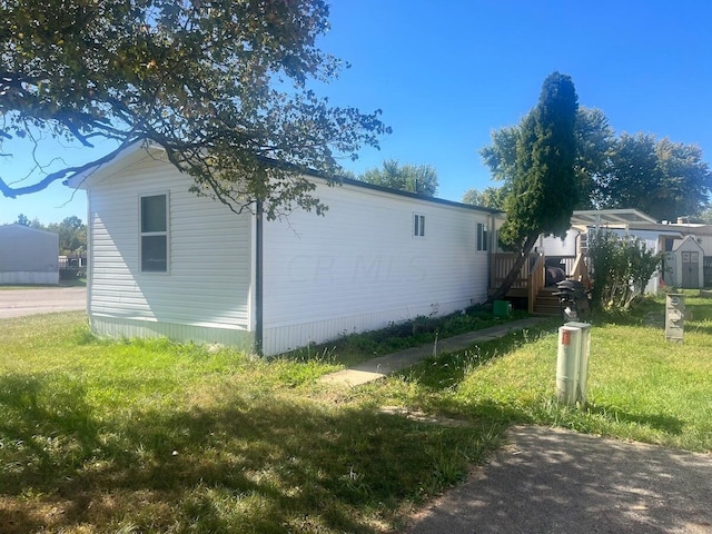 view of home's exterior