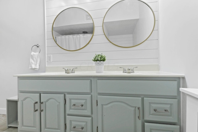 bathroom with vanity