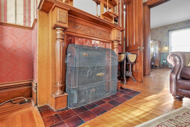 interior details featuring hardwood / wood-style flooring