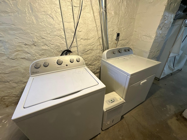 laundry area featuring independent washer and dryer