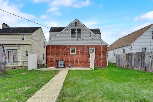 1468 E Whittier St, Columbus, OH 43206 - rear view of house with brick siding