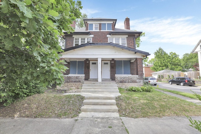 view of front facade with covered porch