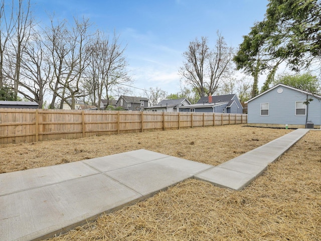 view of yard featuring a patio