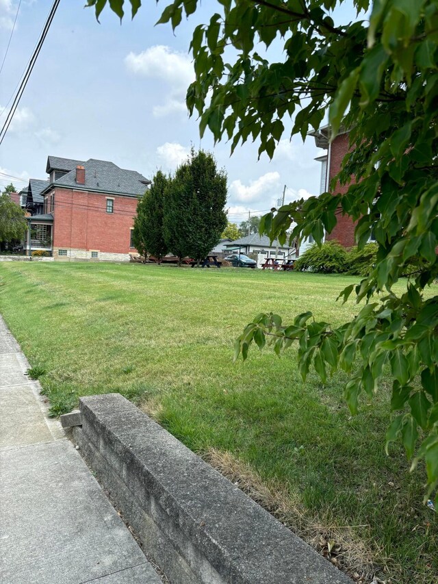 838 Bryden Rd, Columbus, OH 43205 - photo 3
