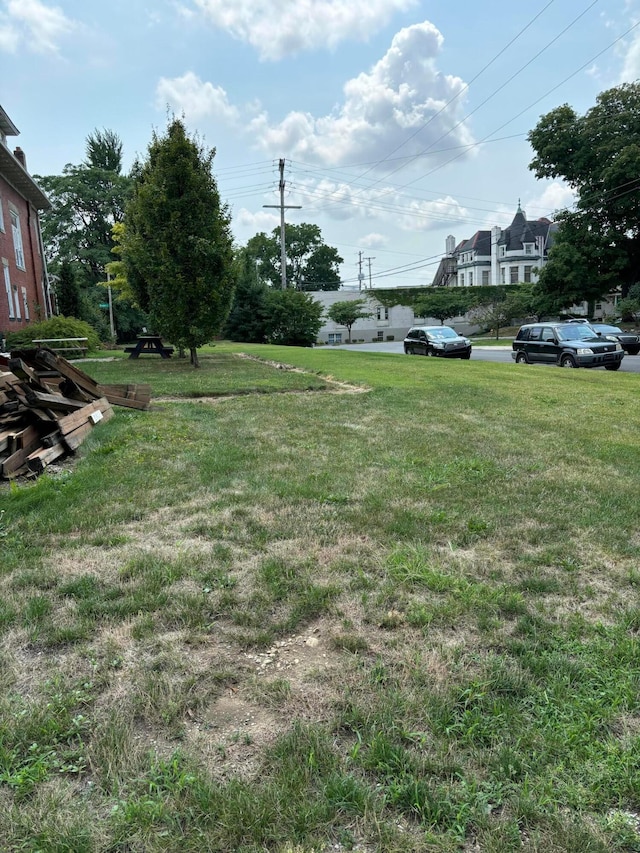 838 Bryden Rd, Columbus, OH 43205 - photo 4