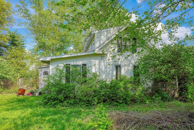 6598 Duvall Rd, Ashville, OH 43103 - photo 7