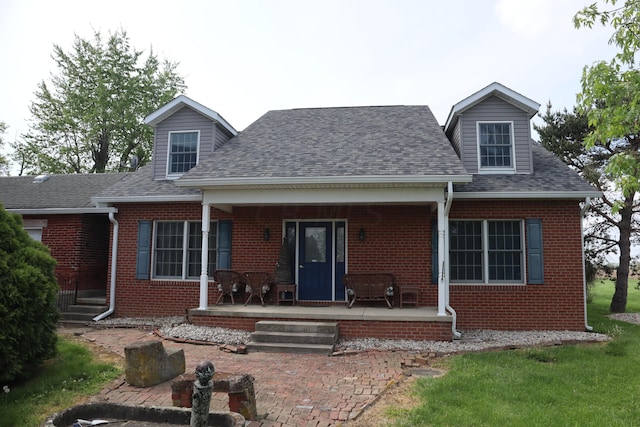 view of front of home with covered porch