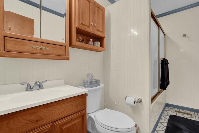 full bathroom with shower / bath combination with glass door, vanity, and toilet