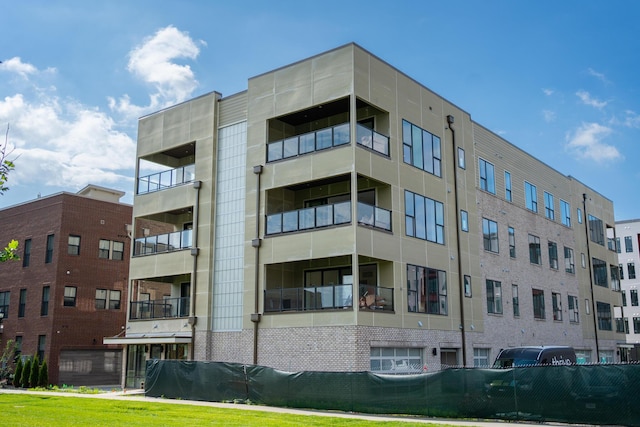 270 Dickenson St Unit 303, Columbus, OH 43215 - photo 3