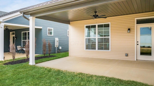 view of patio featuring ceiling fan