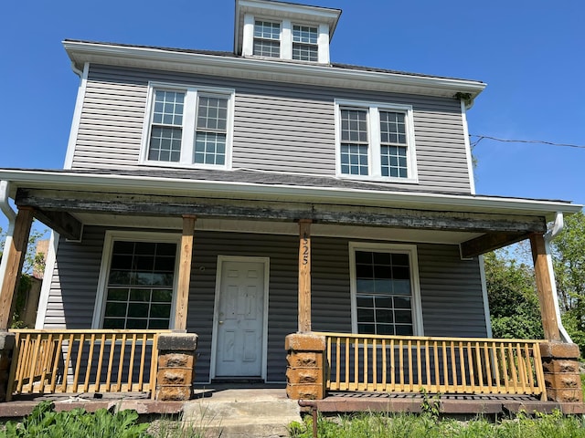 view of front facade featuring covered porch