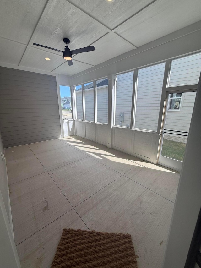 5599 Piatt Rd, Lewis Center, OH 43035 - unfurnished sunroom with ceiling fan
