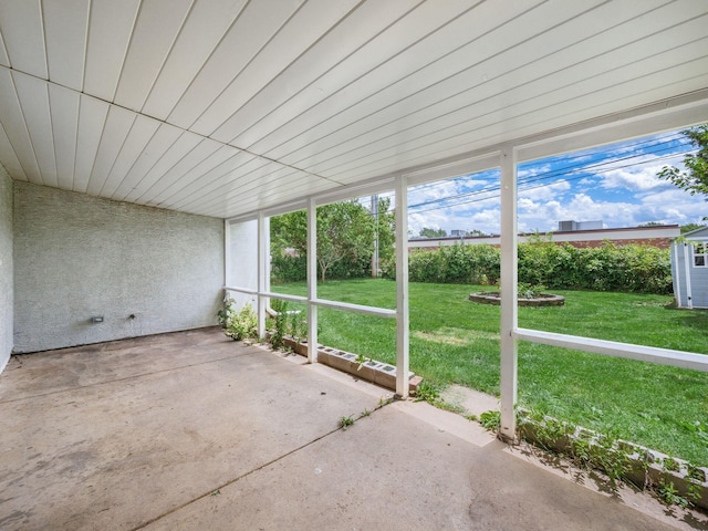 view of unfurnished sunroom