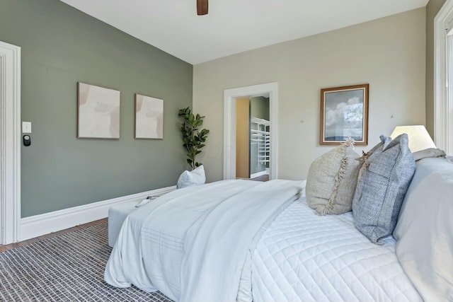 bedroom with ceiling fan