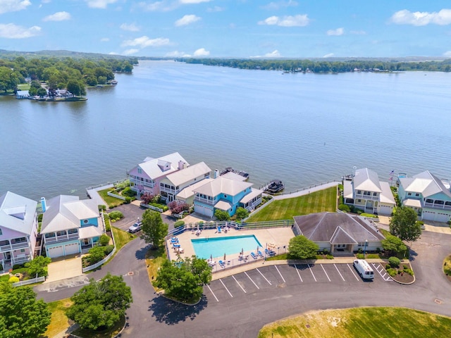 bird's eye view featuring a water view