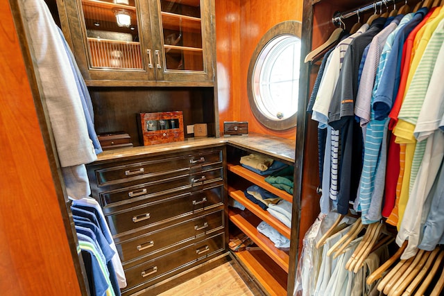 walk in closet featuring light wood-type flooring