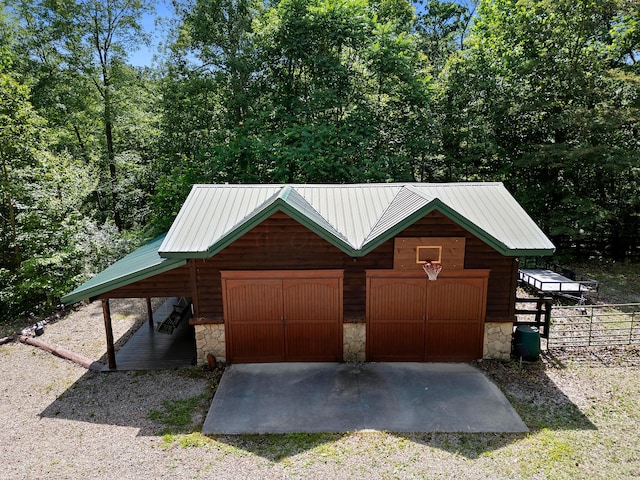 17441 Keister Rd, Laurelville, OH 43135 - garage featuring a detached garage