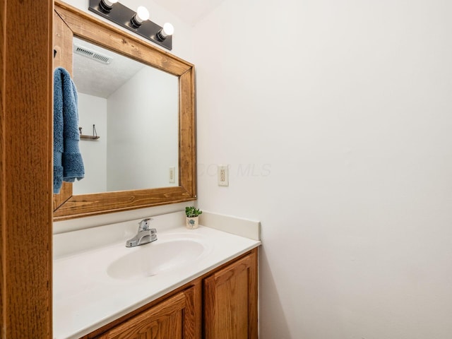 2124 Ripple Rd, Hilliard, OH 43026 - bathroom with vanity