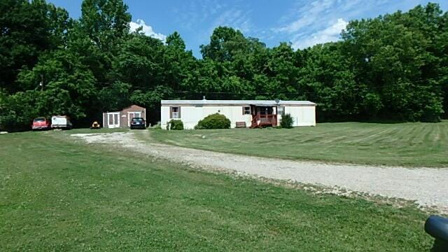 exterior space featuring a yard