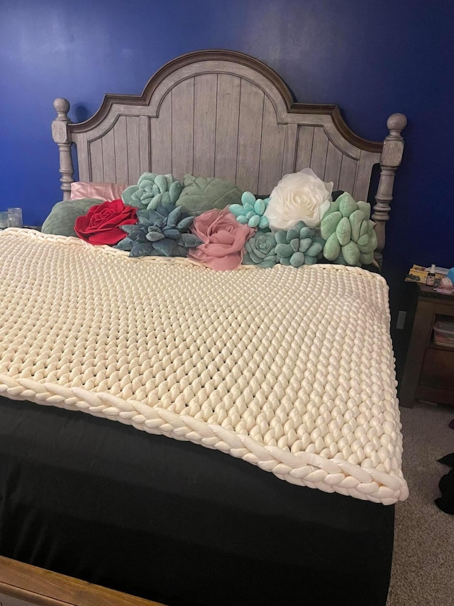 bedroom with carpet flooring