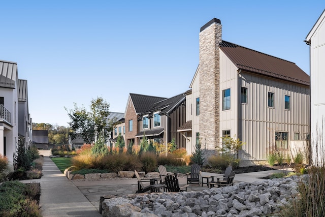 2808 Kobuk Dr, Columbus, OH 43228 - view of community featuring a residential view