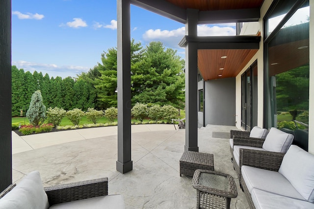 exterior space featuring an outdoor hangout area