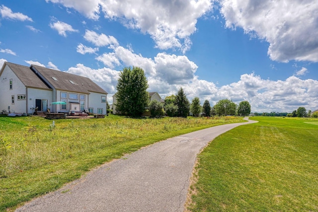 7265 Bromfield Dr, Canal Winchester, OH 43110 - view of road