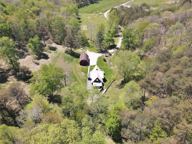 birds eye view of property featuring a rural view