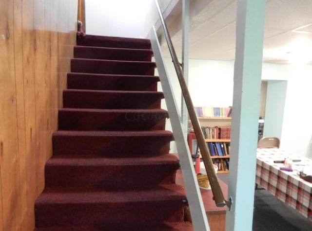 160 Commerce St, Lockbourne, OH 43137 - stairway with wood walls