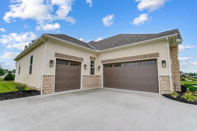 view of front of house featuring a garage